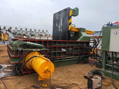 西藏金屬打包機(jī)(Y81Q-1350前出包型)